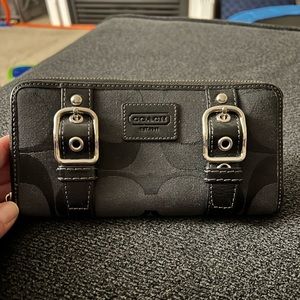 Coach Wallet - Black